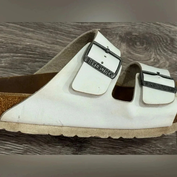 White Birkenstock Size 40 Women's Arizona Footbed Sandal - Picture 10 of 11